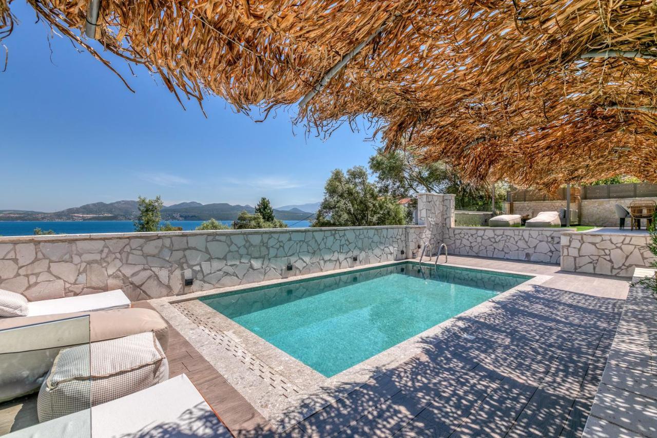 White Rock Villas Nikiana Buitenkant foto